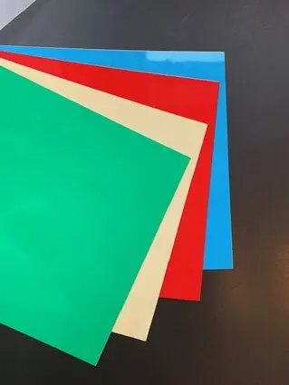 Couverture PVC Couleur 0.2 mm A4